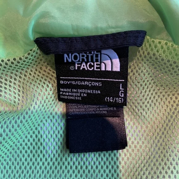 North Face gorgeous TWO PIECE boys ski jacket